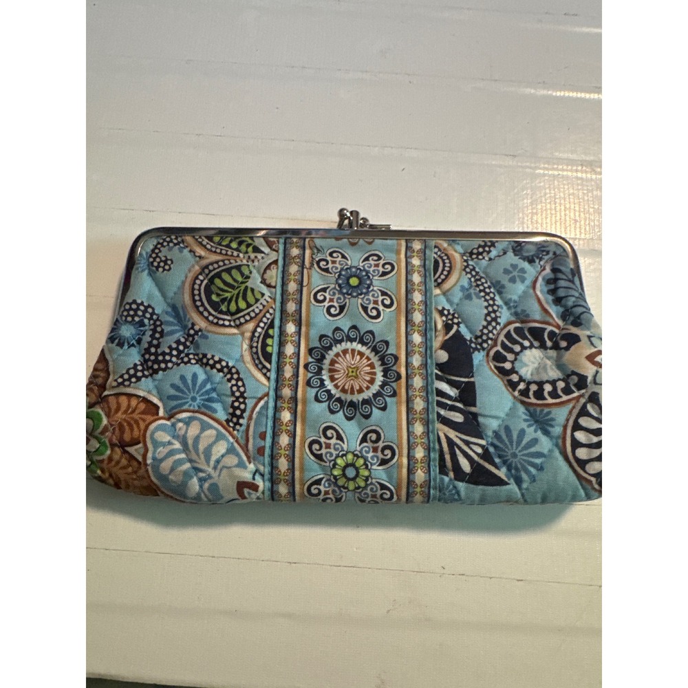 Vera Bradley Kisslock Wallet Women OS Blue English Rose Quilted Cotton Clasp - Picture 2 of 4